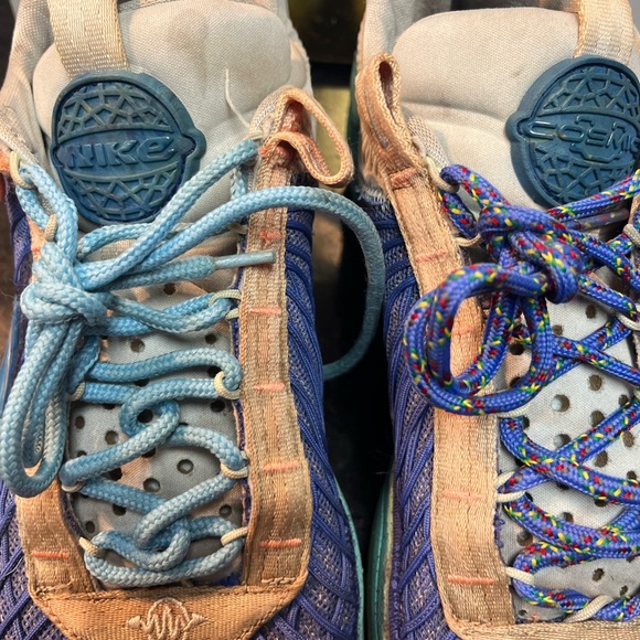 Nike Cosmic Unity Size 10 Blue/teal/light - Picture 6 of 12